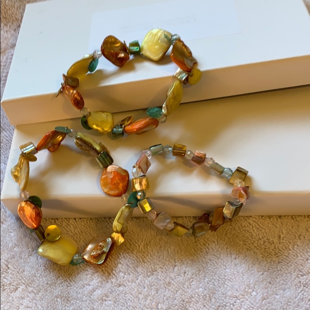 Bracelets - Picture 2 of 3